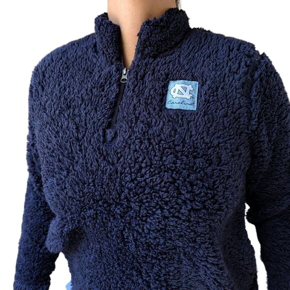 North Carolina University Varsity Sherpa Faux Fur Pullover 1/4 Zip Size M Pocket - Picture 2 of 5